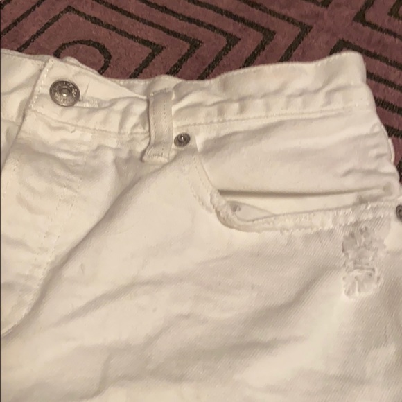 Barely worn free people white jean shorts - Picture 3 of 6